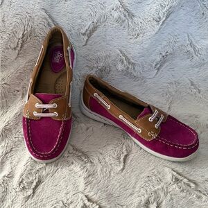 Bass - Fuchsia and Tan Boat Shoes